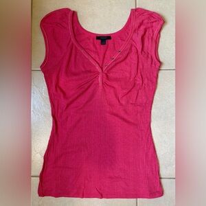 Express Women’s Large Pink Ribbed Henley Sleeveless Top